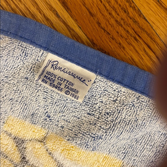 Wizard of Oz bath towel good used shape - Picture 5 of 7